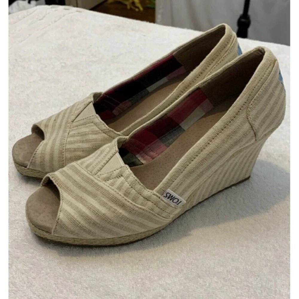 Toms Espadrilles Wedges Womens Size 7.5 Khaki Striped Open Toe